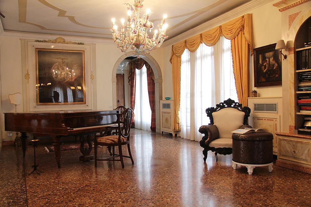 Domus Dotti V Guest House Treviso Esterno foto