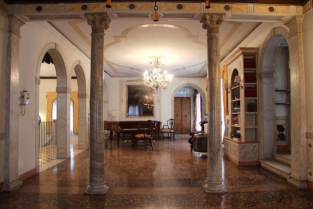 Domus Dotti V Guest House Treviso Esterno foto