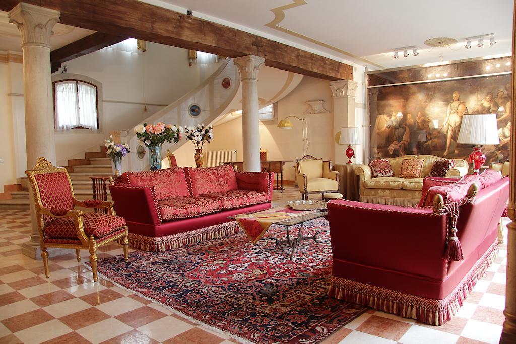 Domus Dotti V Guest House Treviso Esterno foto
