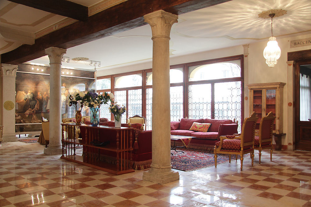 Domus Dotti V Guest House Treviso Esterno foto