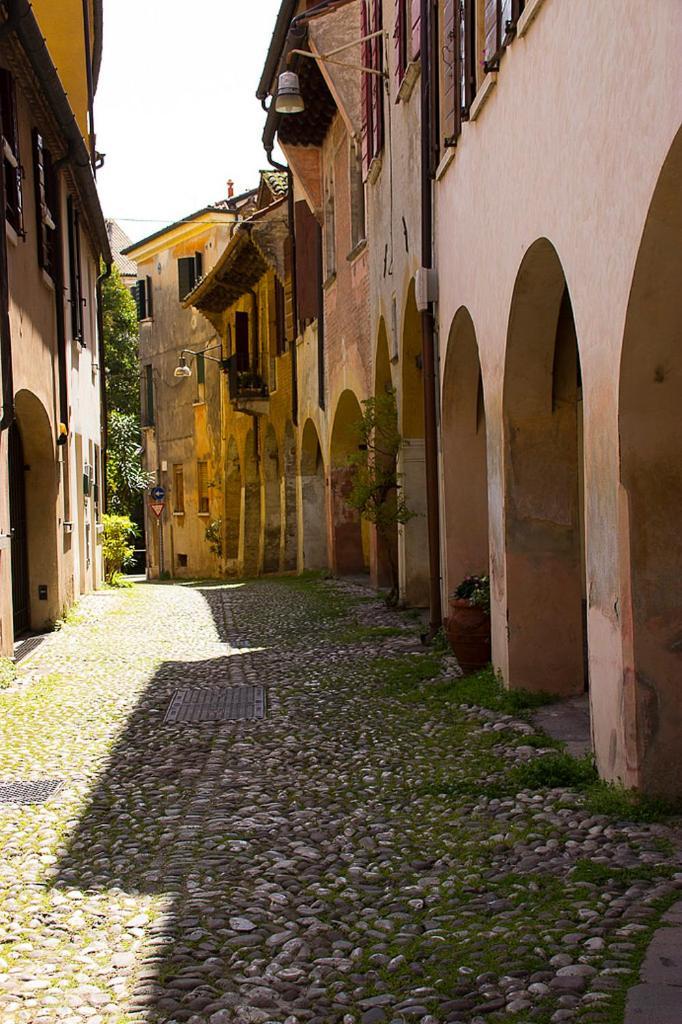 Domus Dotti V Guest House Treviso Esterno foto